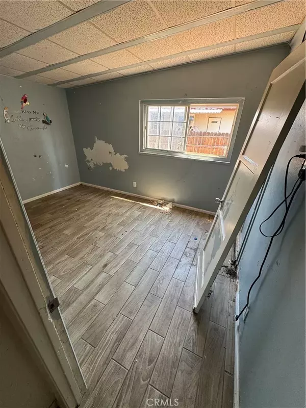 Riverside, CA 92503,9314 Martha Way