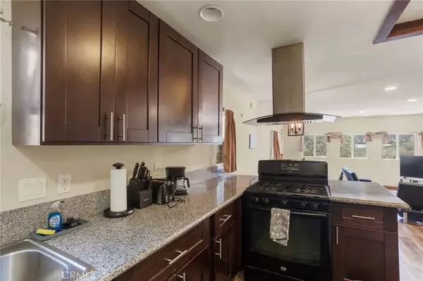 Cedar Glen, CA 92321,29251 Lake Brook Avenue