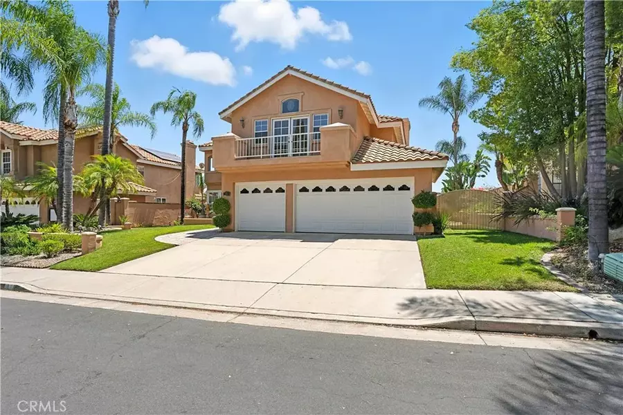 51 Corte Madera, Lake Elsinore, CA 92532