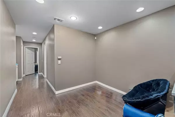 Eastvale, CA 91752,12469 Sabrosa Ln