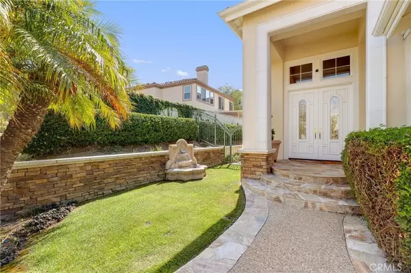 Fullerton, CA 92835,2549 Saratoga Drive