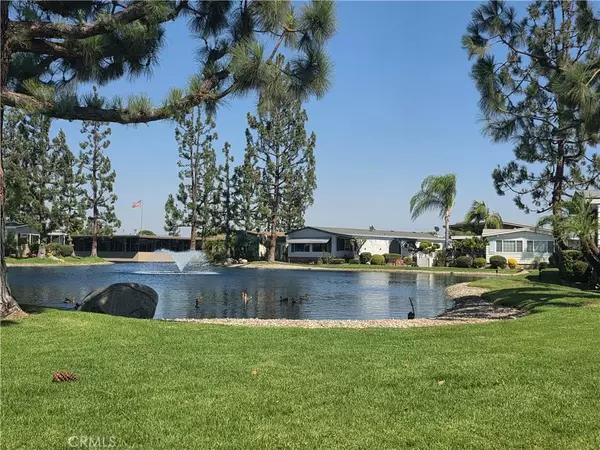 La Habra, CA 90631,620 Lake Ridge Way #45