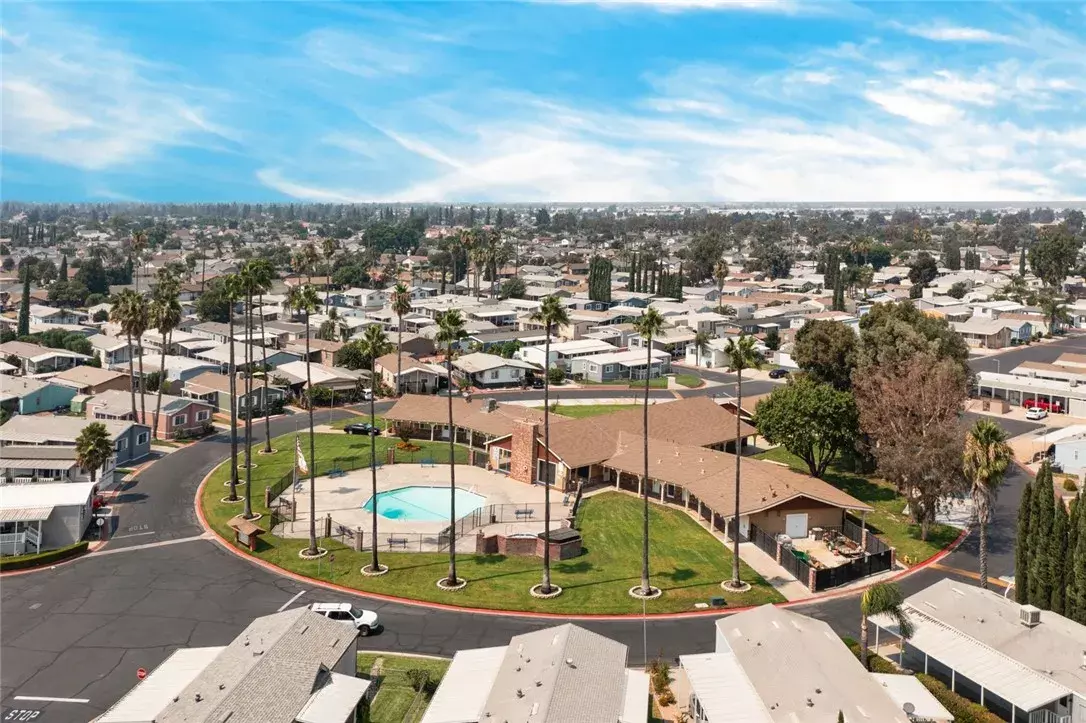 Ontario, CA 91761,1855 E Riverside #5