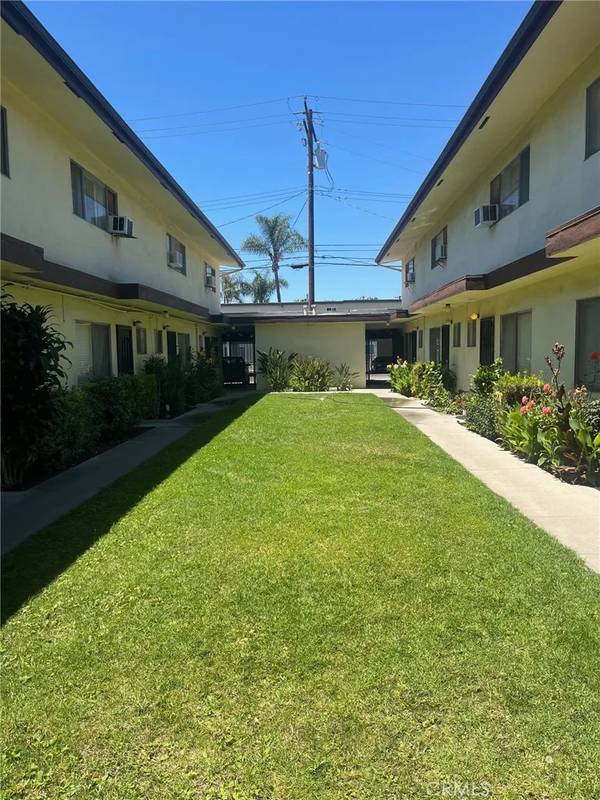 Downey, CA 90242,12541 Old River School Road