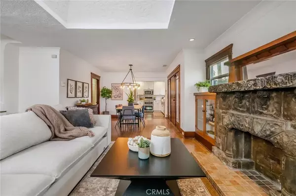 Long Beach, CA 90803,227 Ximeno Avenue