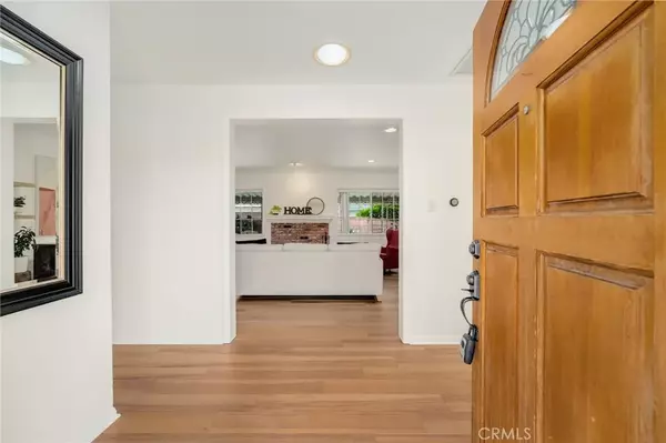 Long Beach, CA 90815,2137 Ostrom Avenue