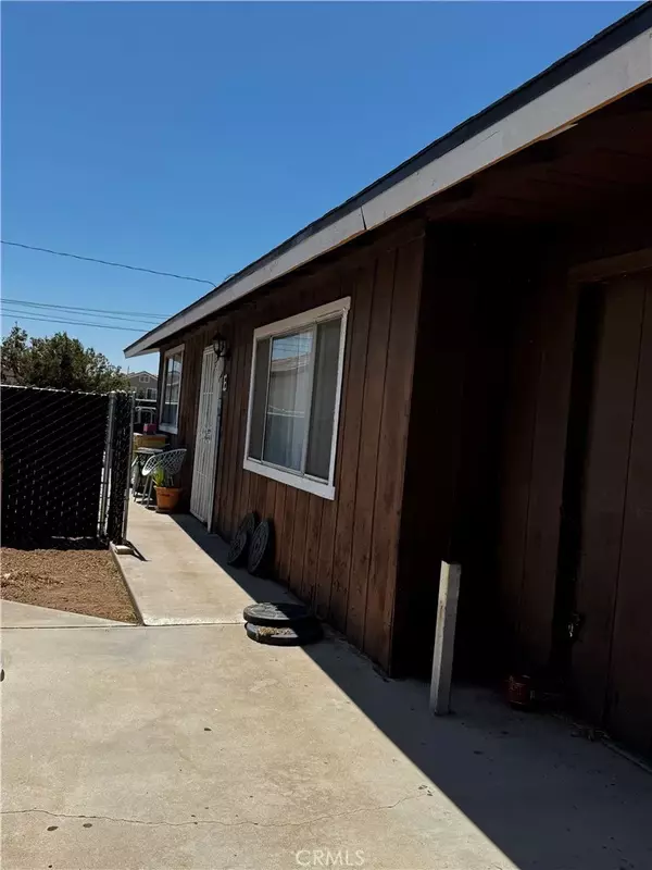 Hesperia, CA 92345,16403 Orange Street #B