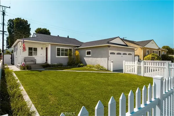 Lakewood, CA 90713,4253 Monogram Avenue