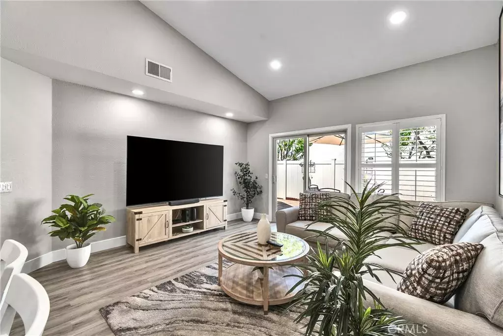 Corona, CA 92879,1601 Wintergreen Lane #C