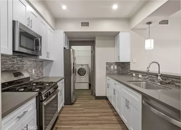 24595 Town Center Drive #3211, Valencia, CA 91355