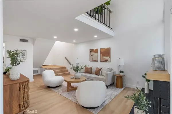 Anaheim Hills, CA 92807,6577 E Camino Vista #6