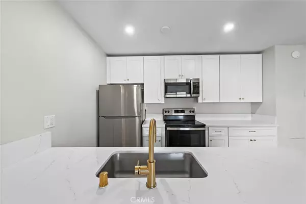 Linda Vista, CA 92111,6679 Linda Vista Road #30