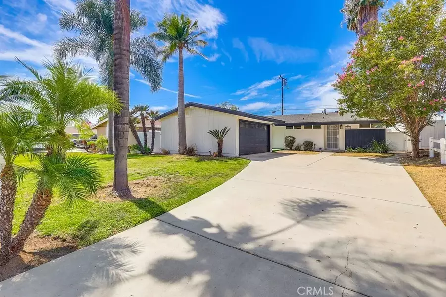 10931 Groveside Avenue, Whittier, CA 90603
