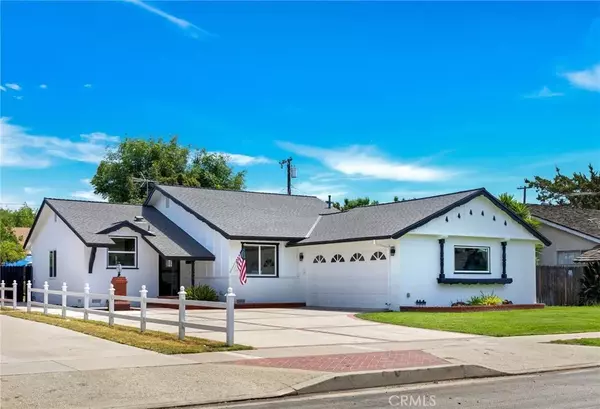124 N Hart Place, Fullerton, CA 92831