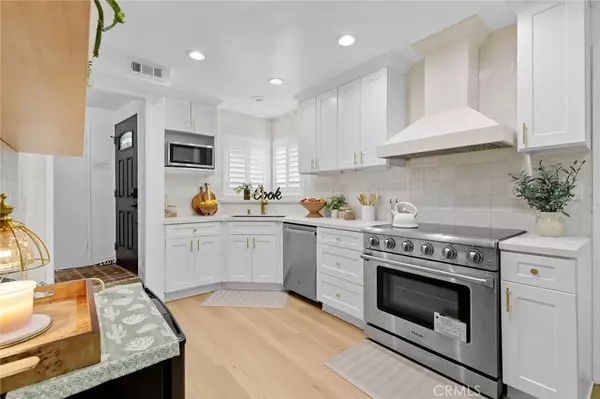 Huntington Beach, CA 92647,16782 Heritage Lane