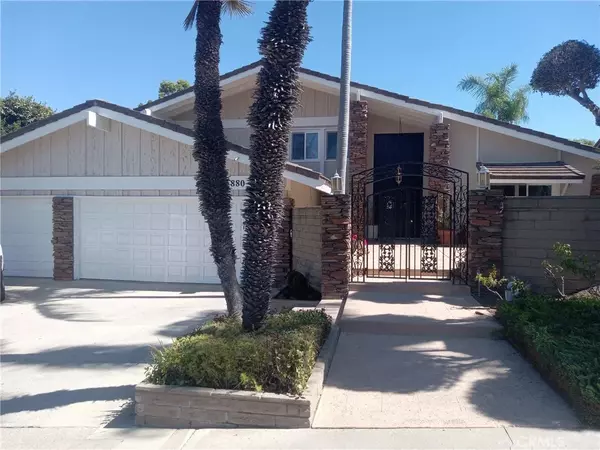 880 N Holly Glen Drive North, Long Beach, CA 90815