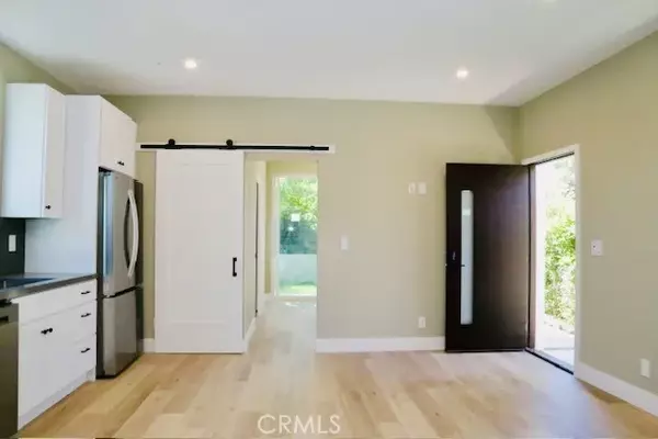 729 Center Street #C, Costa Mesa, CA 92627