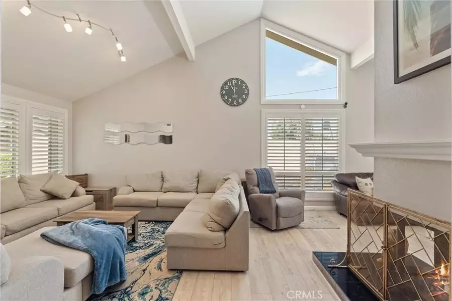 3341 E Saint Francis Place, Long Beach, CA 90805