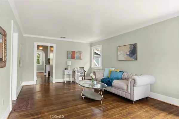 Long Beach, CA 90814,318 Saint Joseph Avenue