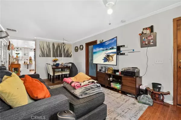 Long Beach, CA 90804,932 Coronado Avenue