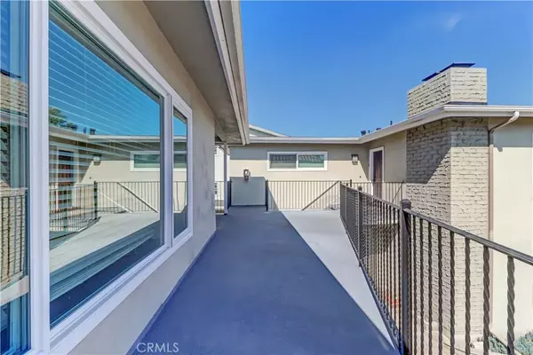San Clemente, CA 92672,312 Avenida Del Mar #C