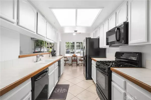 Huntington Beach, CA 92649,4591 Warner Avenue #101