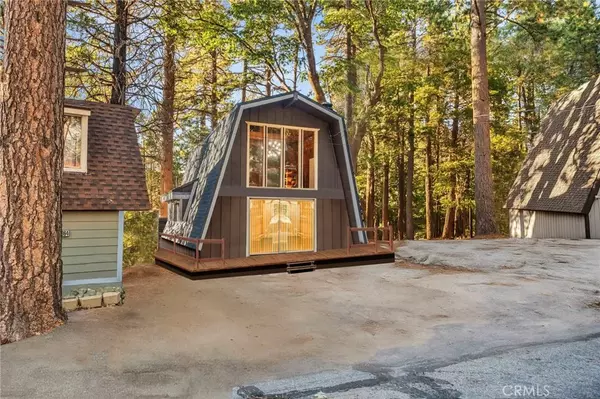 32068 Hunsaker Way, Running Springs, CA 92382