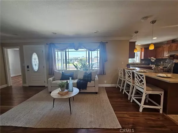 Garden Grove, CA 92840,11881 Old Fashion Way