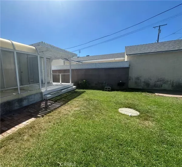 Lakewood, CA 90713,4367 Quigley Avenue