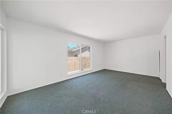 Commerce, CA 90040,2222 Hepworth Avenue