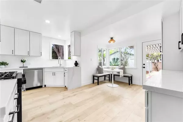 3719 N Greenbrier Road, Long Beach, CA 90808