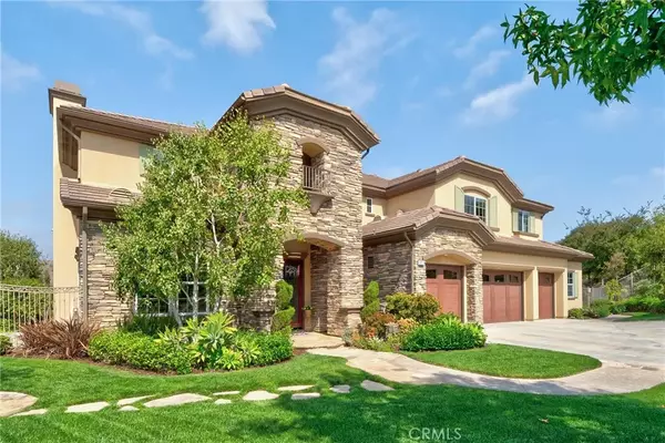 Yorba Linda, CA 92887,3971 Hollow Ridge Court