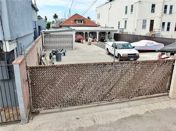 Long Beach, CA 90813,836 Atlantic Avenue