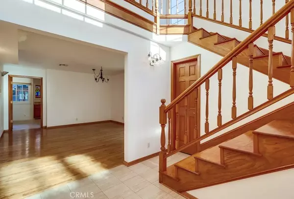 Long Beach, CA 90807,3560 Falcon Avenue