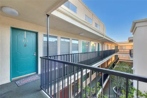 Long Beach, CA 90815,1770 Ximeno Avenue #314