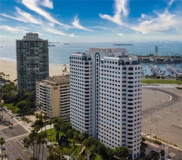 525 E Seaside Way #704, Long Beach, CA 90802