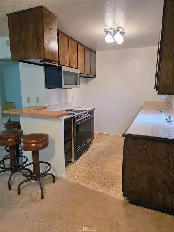 Long Beach, CA 90814,412 N Bellflower Boulevard #220