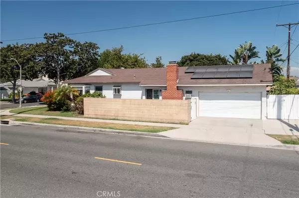 Lakewood, CA 90713,4502 Adenmoor