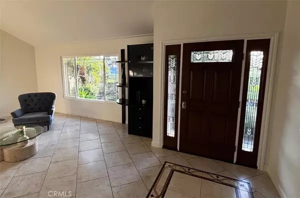 Placentia, CA 92870,719 Cobb Avenue