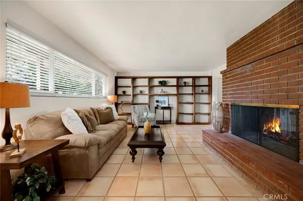 Yorba Linda, CA 92886,4292 Eureka Avenue
