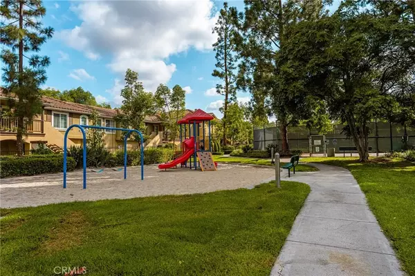 Tustin, CA 92782,2495 Tequestra