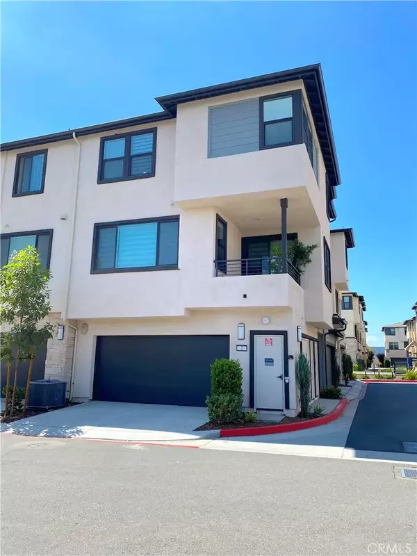 Anaheim, CA 92801,2943 West Lincoln Avenue