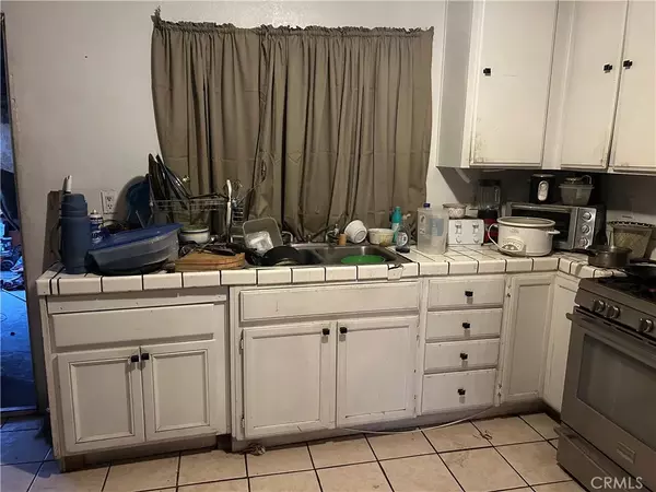 Rialto, CA 92376,291 N Church Avenue North