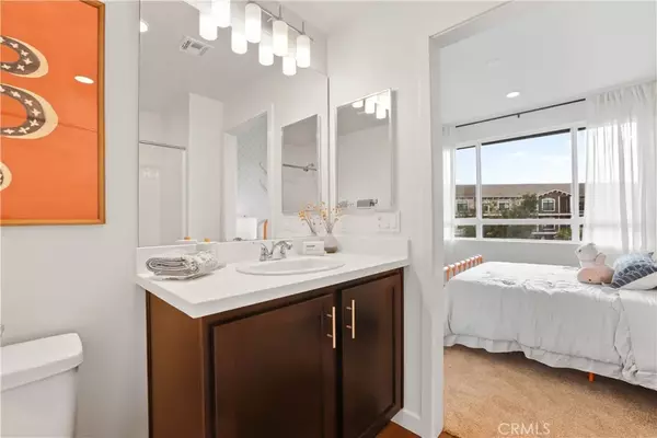 Stanton, CA 90680,28 Bigsby Drive