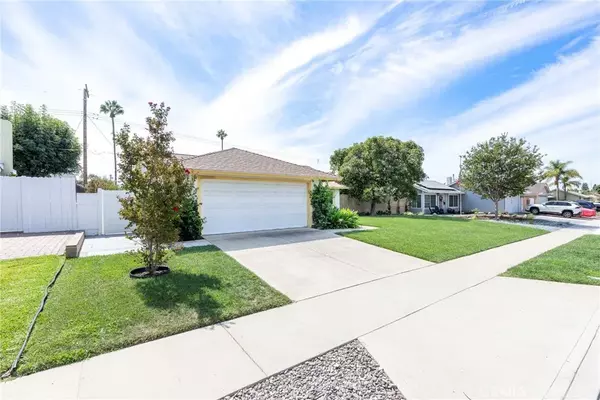 Orange, CA 92867,2310 E Chestnut Avenue