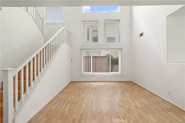 Placentia, CA 92870,1037 Davis Way