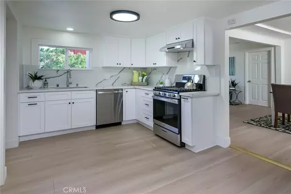 Yorba Linda, CA 92886,4942 GEM Lane