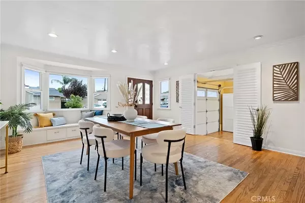 Long Beach, CA 90815,2038 San Vicente Avenue