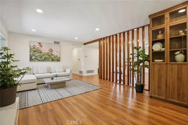 Santa Ana, CA 92704,1533 W San Lorenzo Ave