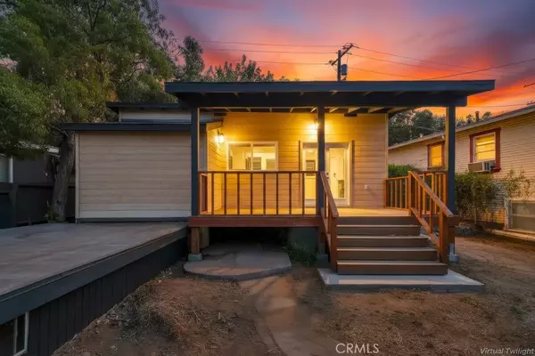 2834 Delevan, Los Angeles, CA 90065